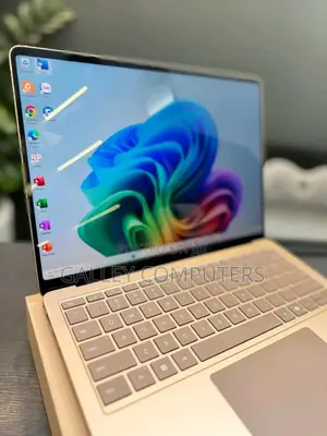 New Laptop Microsoft Surface Laptop 16GB Intel Core i7 SSD 512GB