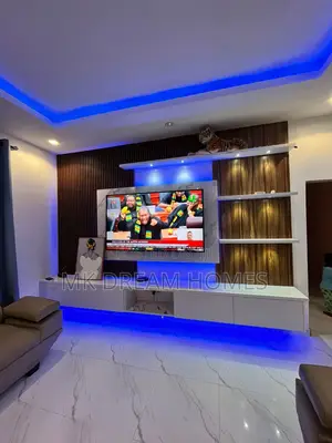 3bdrm House in Lake Side Estate for sale