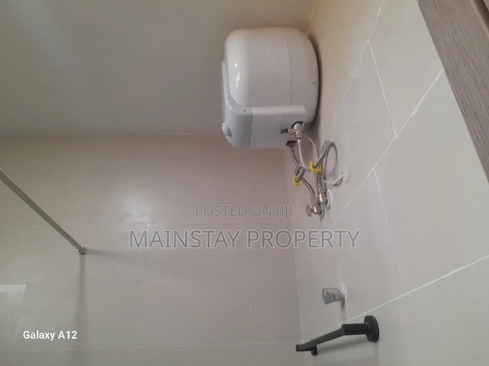 2bdrm Apartment in Mainstay Estates, Airport Residential Area for rent