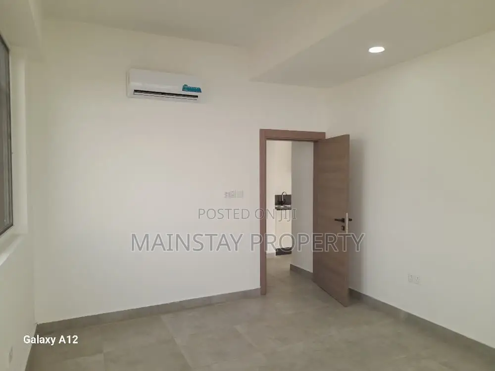 2bdrm Apartment in Mainstay Estates, Airport Residential Area for rent