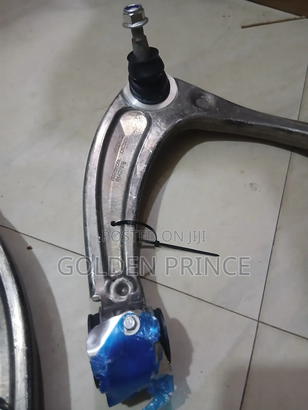 Escalade Upper Arms 2021-2025