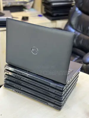 Laptop Dell Latitude 3420 16GB Intel Core i5 SSD 512GB