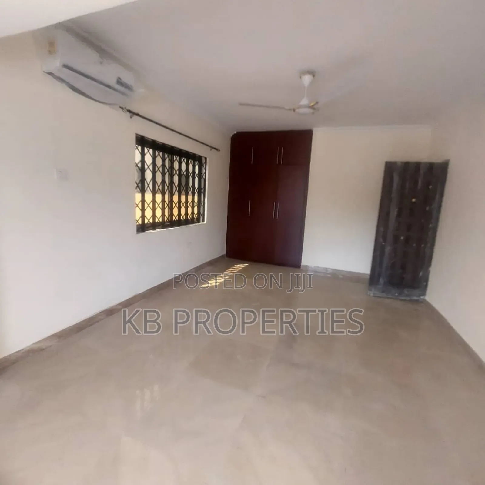 3bdrm House in Kb Properties, Spintex for rent
