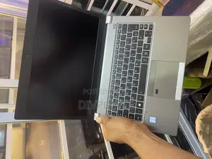 Laptop Toshiba Portege Z30 8GB Intel Core i7 SSD 256GB
