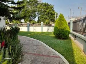 3bdrm House in Teshie for rent