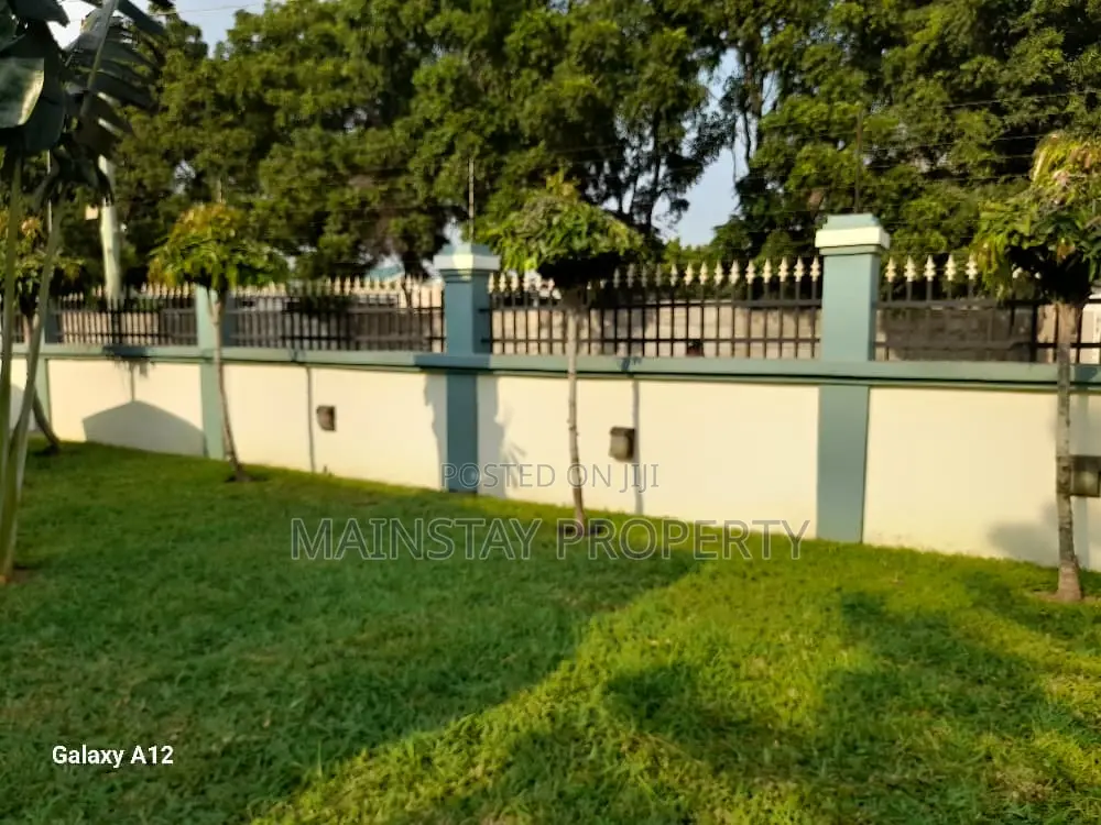3bdrm House in Teshie for rent