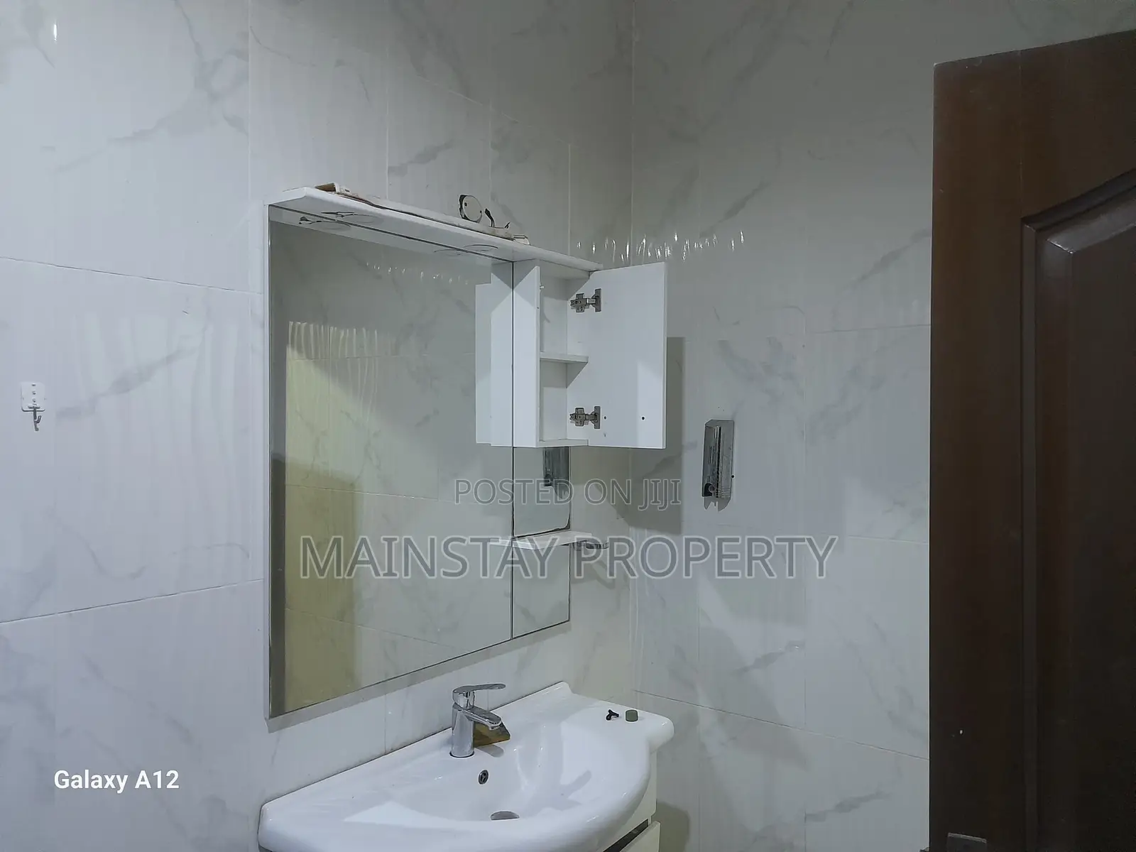 3bdrm House in Teshie for rent