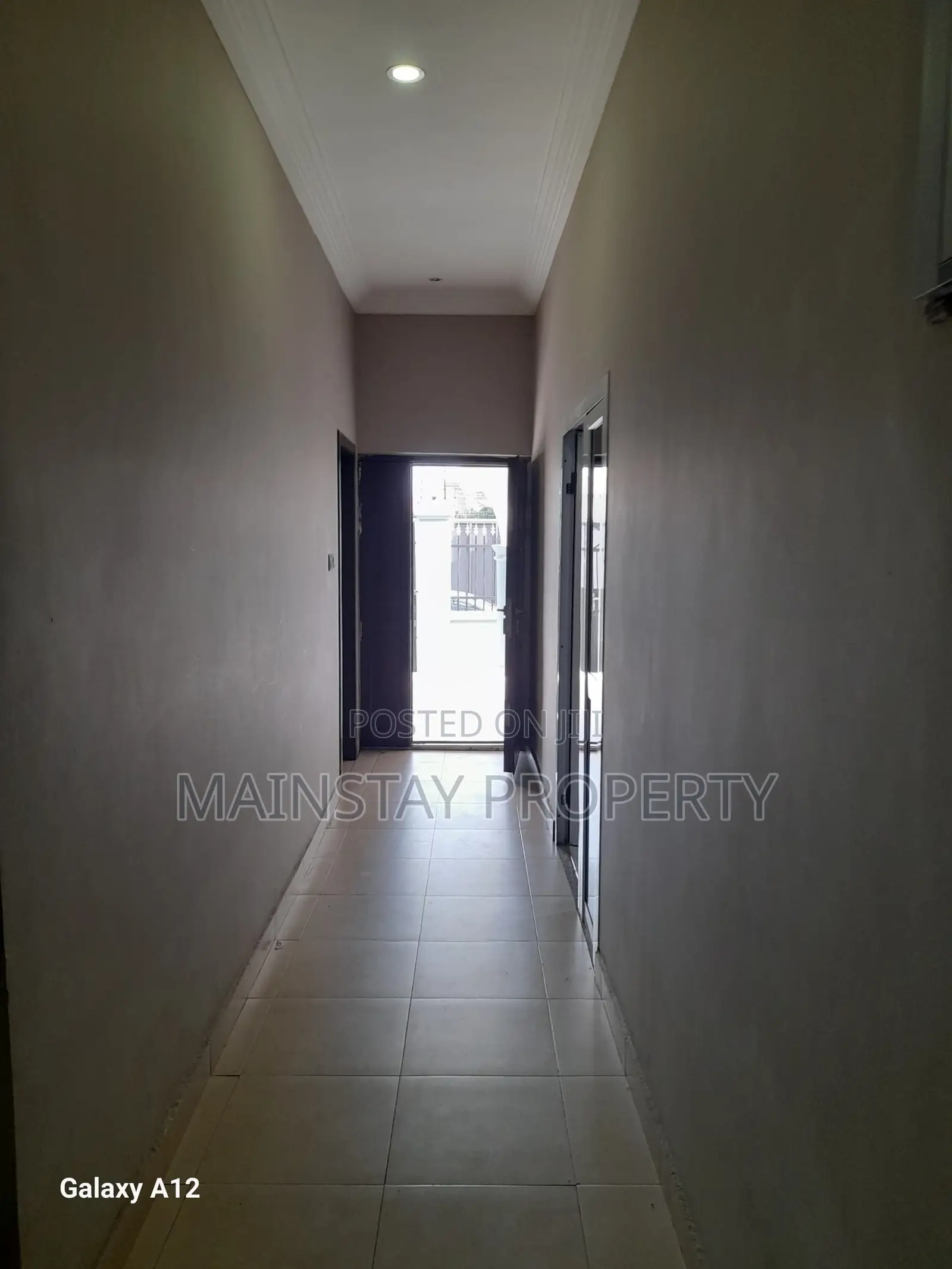 3bdrm House in Teshie for rent