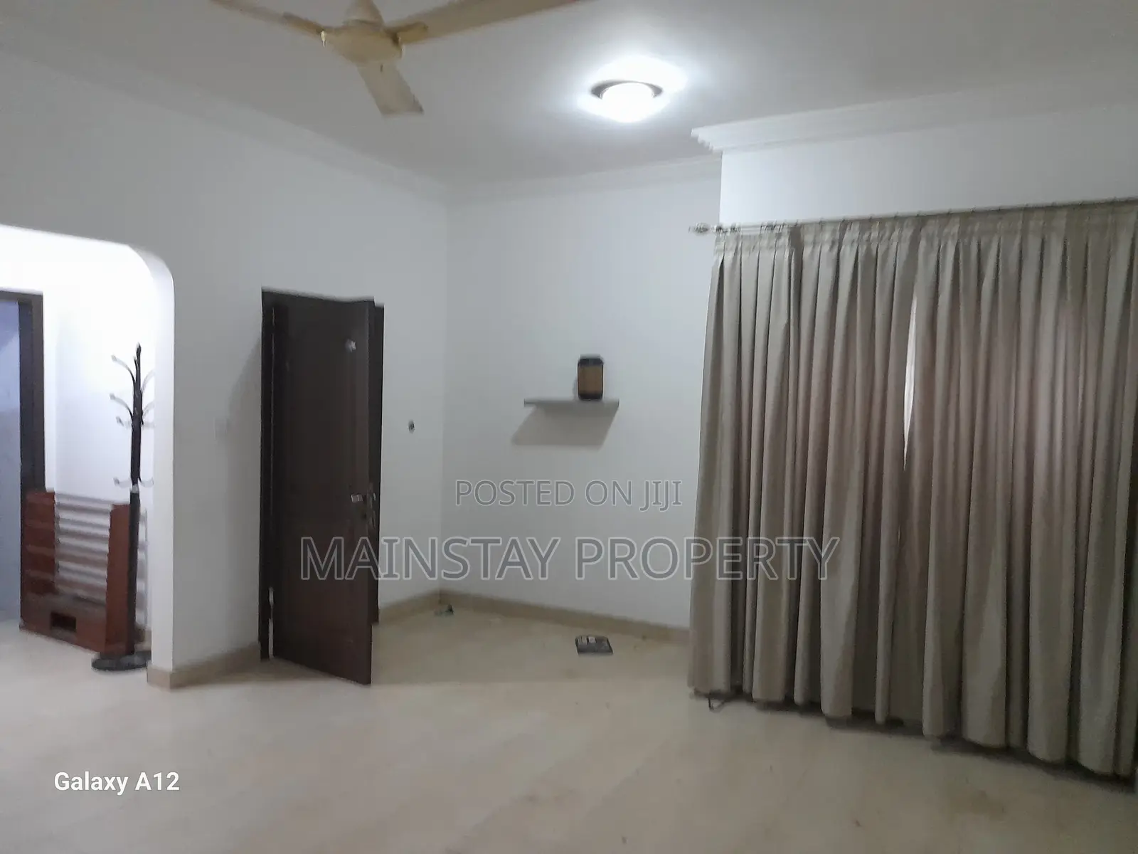 3bdrm House in Teshie for rent