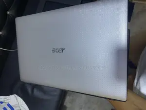 Laptop Acer Aspire 5741 4GB Intel Core i5 HDD 500GB