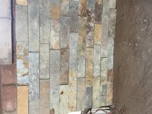 Stone Seler