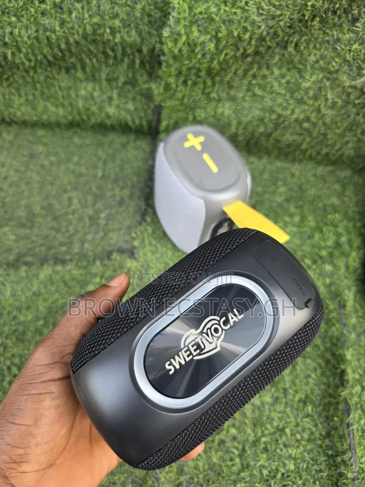Sweet Vocal Portable Bluetooth Speaker
