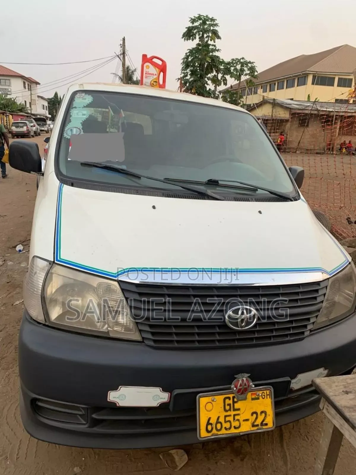 Toyota HiAce 2009 White