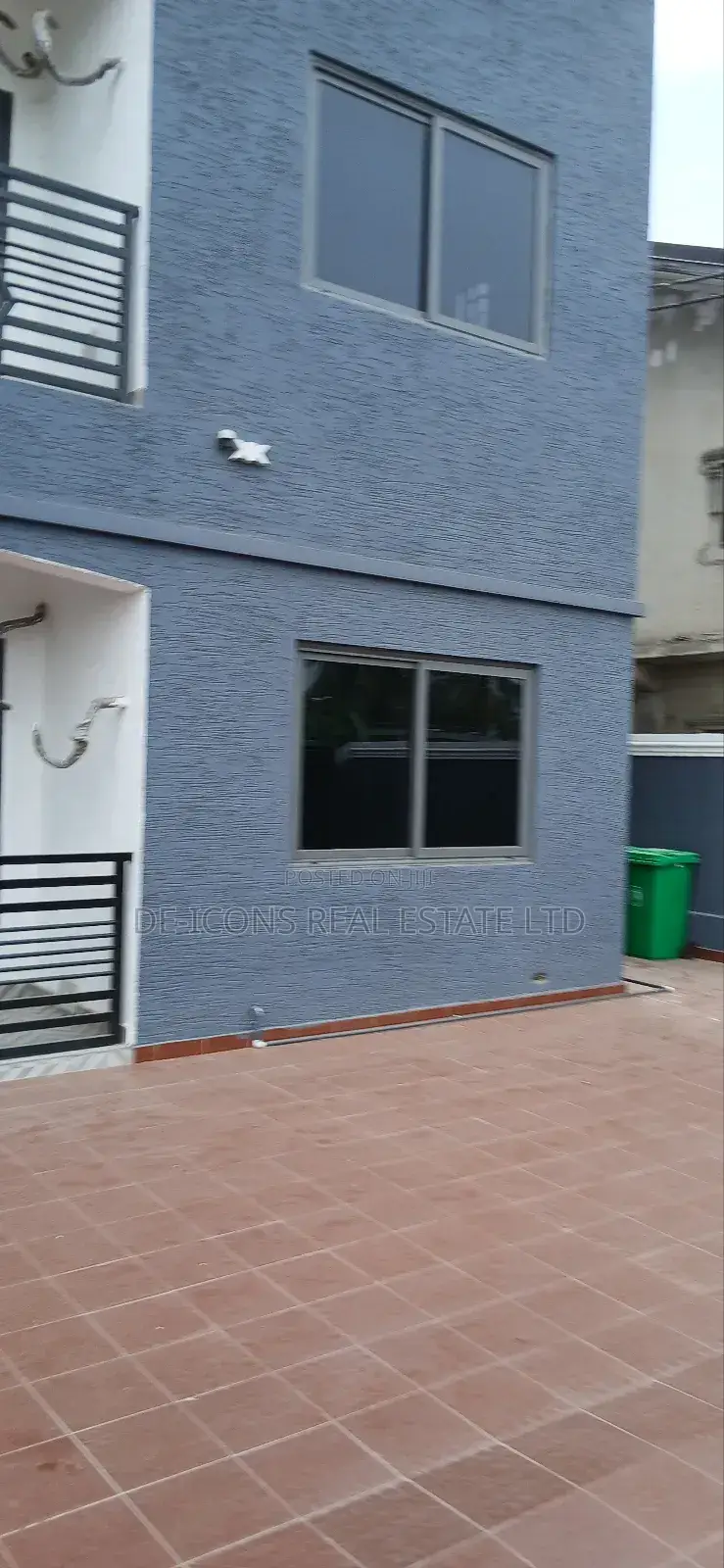 2bdrm Apartment in De-Icons Real Estate, Ga South Municipal for rent