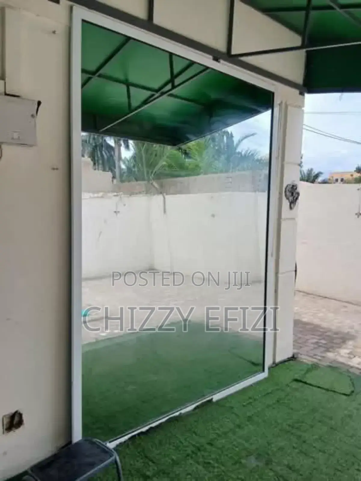8 Inches Full-Length Wall Mirror With Free Roof Cover