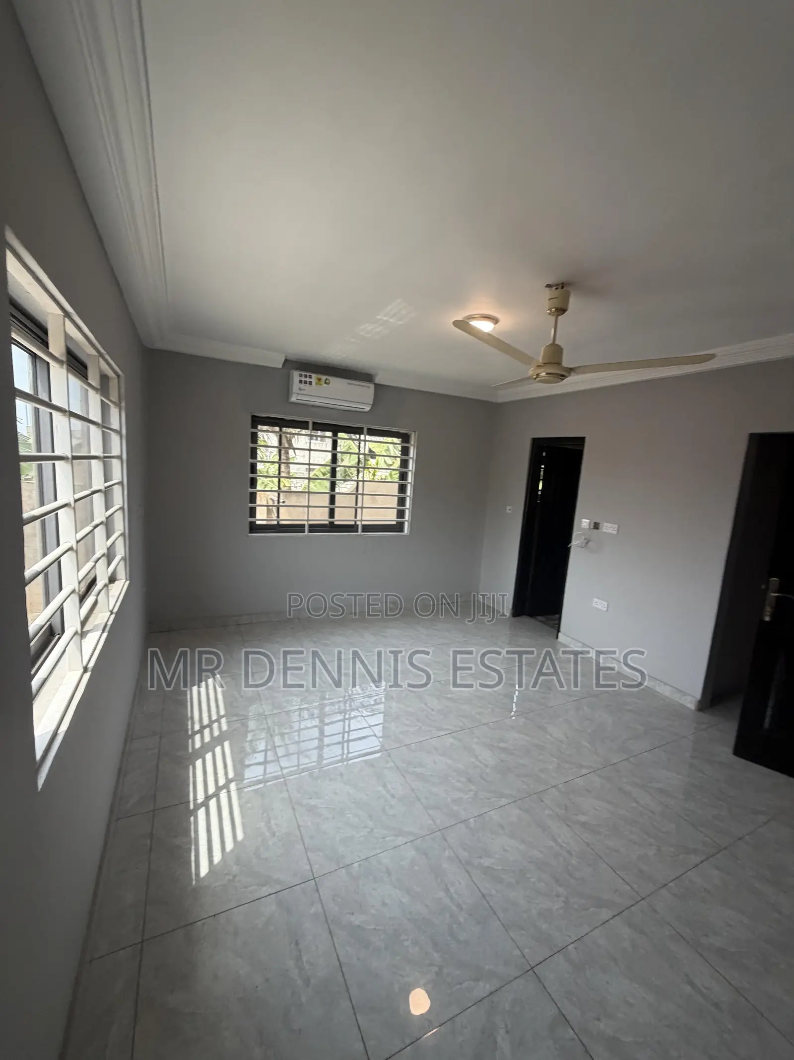 3bdrm Apartment in Westhills Mall for rent