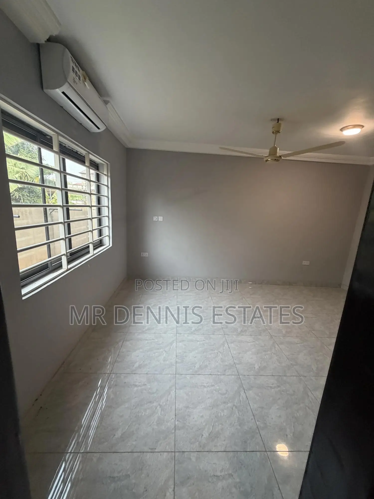 3bdrm Apartment in Westhills Mall for rent