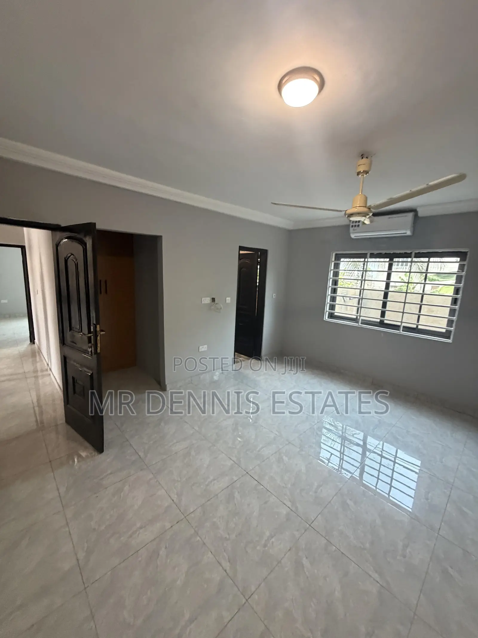 3bdrm Apartment in Westhills Mall for rent