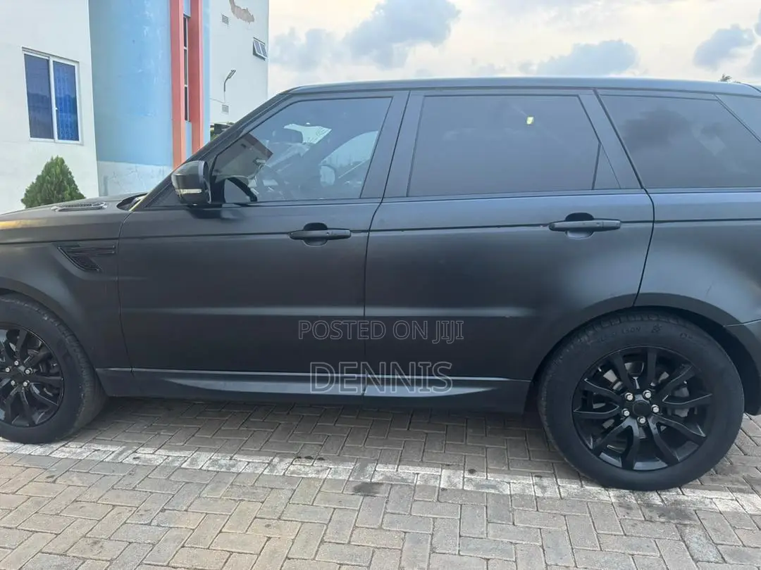 Land Rover Range Rover Sport HSE 4x4 (3.0L 6cyl 8A) 2016 Black