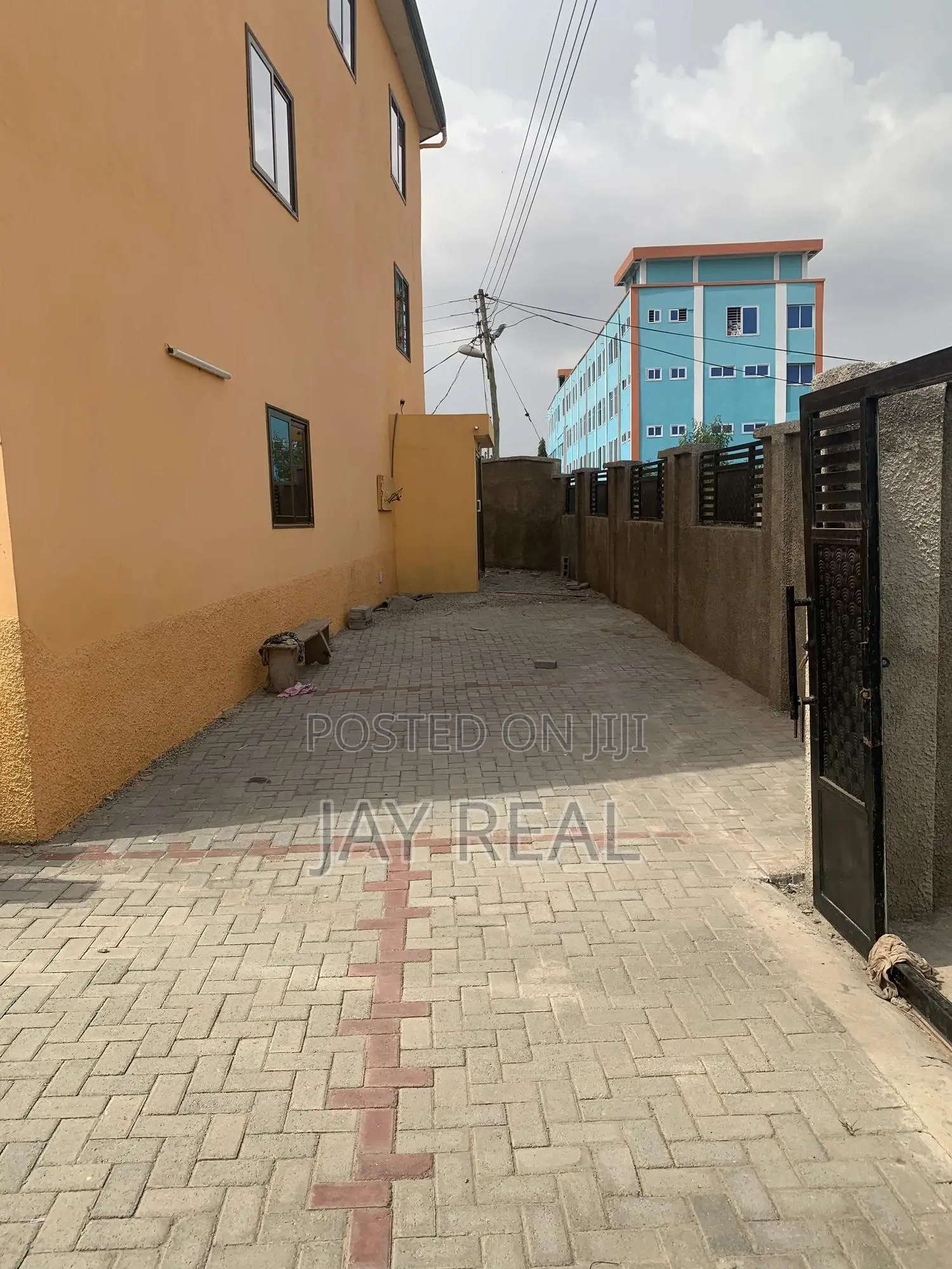 1bdrm Apartment in Jayrealestate, Kasoa for rent