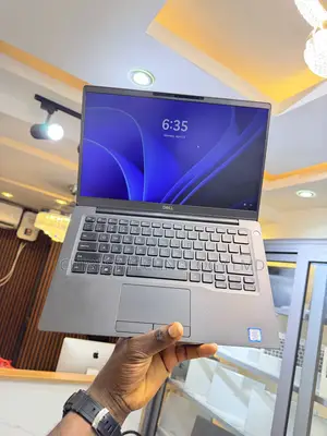 Laptop Dell Latitude 7400 8GB Intel Core i5 SSD 256GB