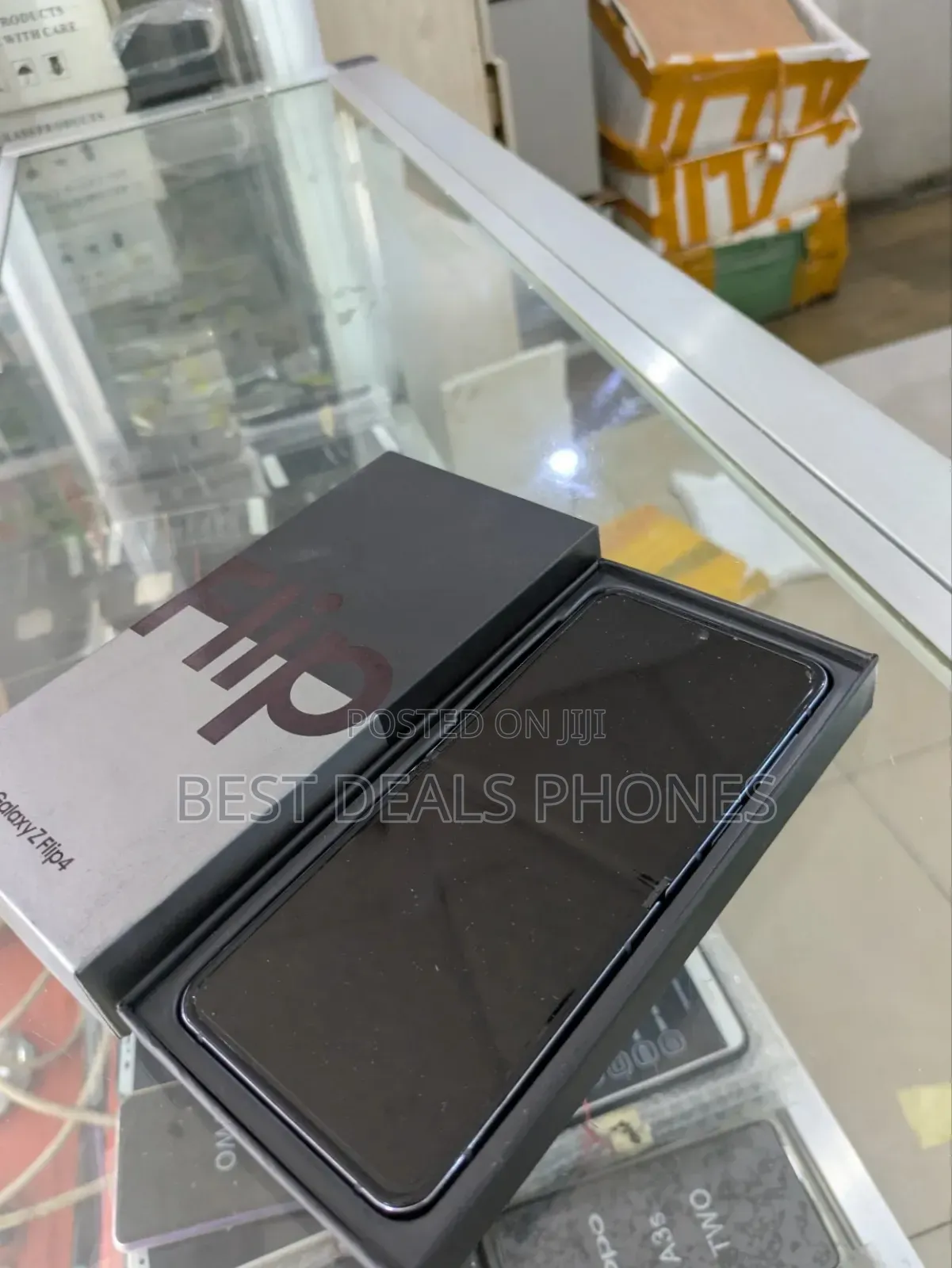 New Samsung Galaxy Z Flip4 256 GB Blue