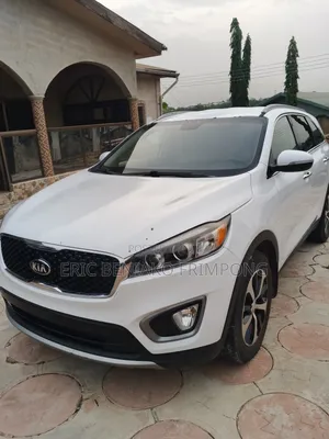 Kia Sorento 4dr SUV 2016 White