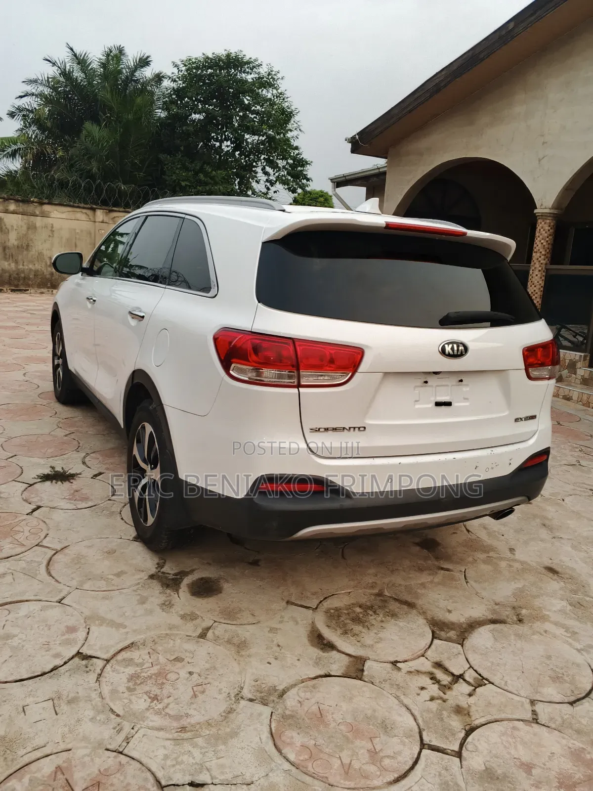 Kia Sorento 4dr SUV 2016 White
