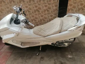 Motorcycle 2017 White