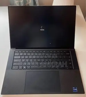 Laptop Dell XPS 15 9510 32GB Intel Core i9 SSD 32GB