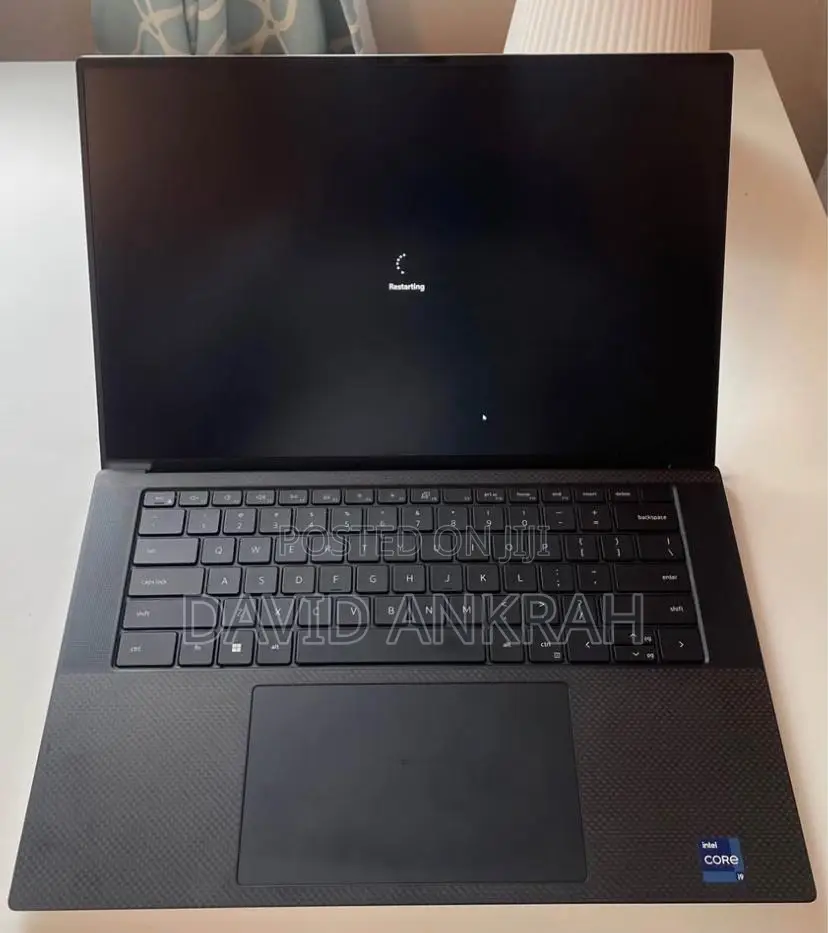 Laptop Dell XPS 15 9510 32GB Intel Core i9 SSD 32GB