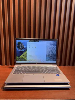 Laptop HP ZBook Firefly G8 16GB Intel Core i7 SSD 512GB