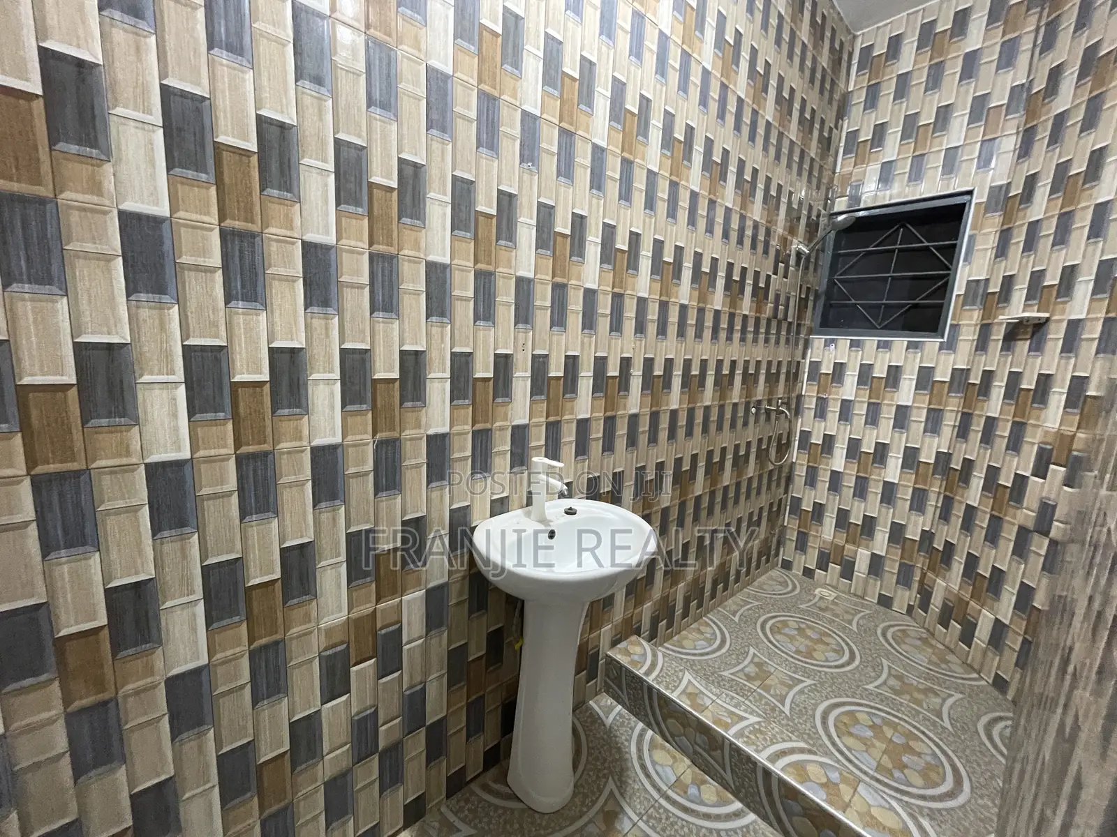 1bdrm Apartment in Franjie Realty, Weija for rent