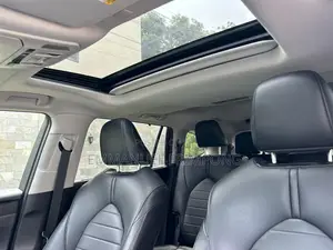 Toyota Highlander XLE 2021 Black