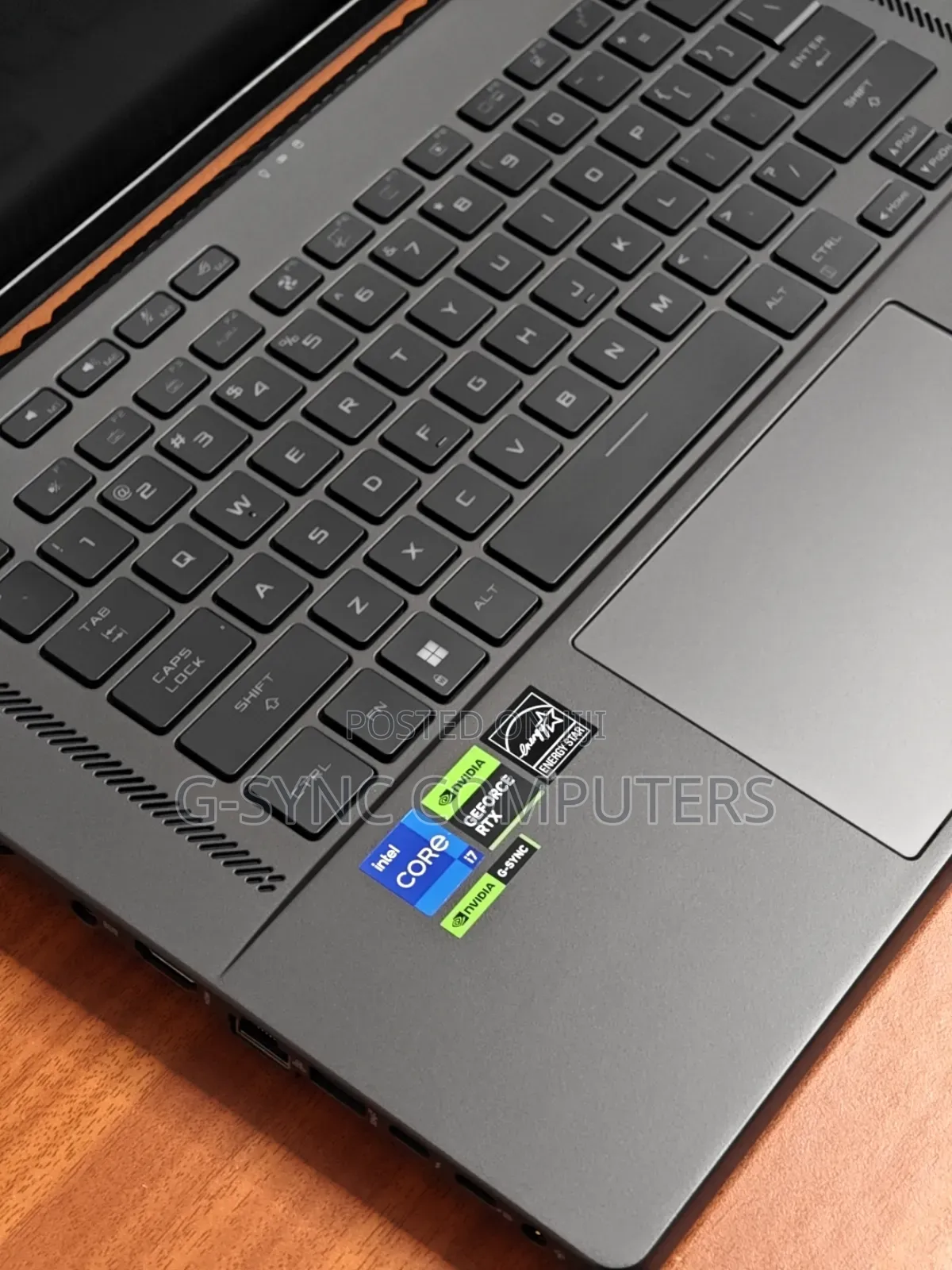 Laptop Asus ROG Zephyrus G16 16GB Intel Core i7 SSD 512GB