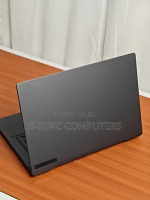 Laptop Asus ROG Zephyrus G16 16GB Intel Core i7 SSD 512GB