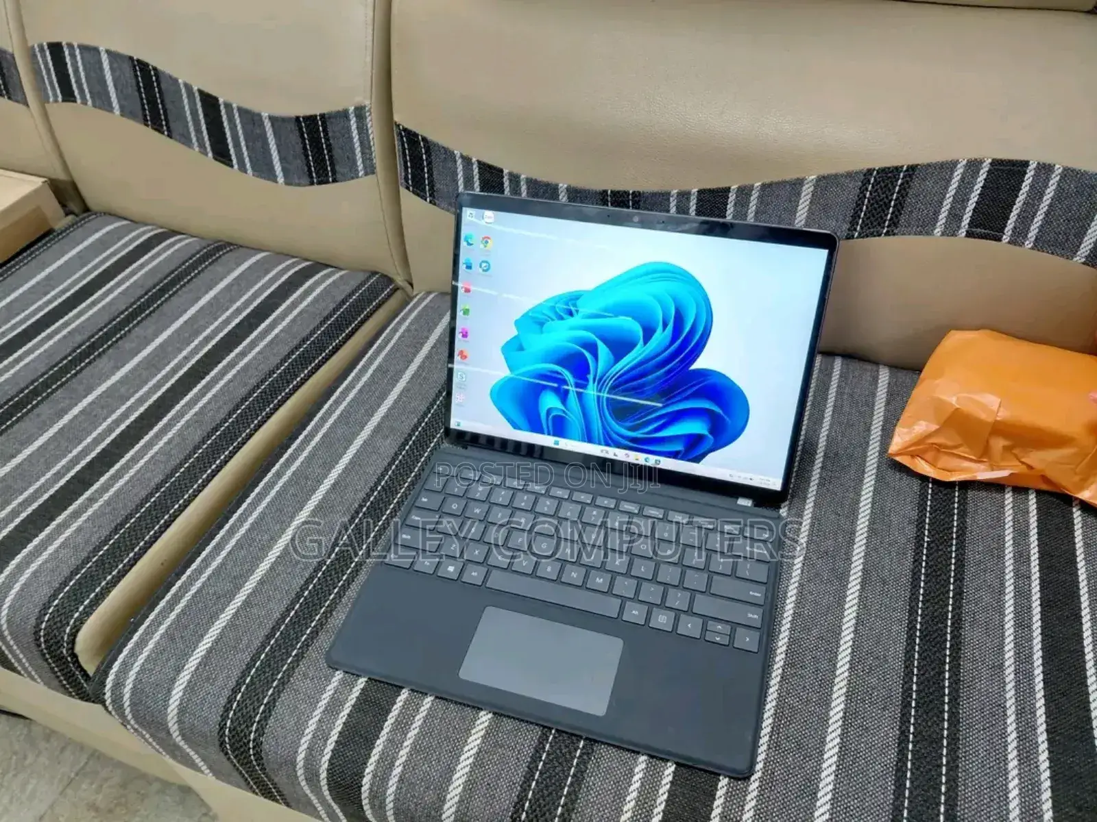 New Laptop Microsoft Surface Pro 7+ 16GB Intel Core i7 SSD 512GB