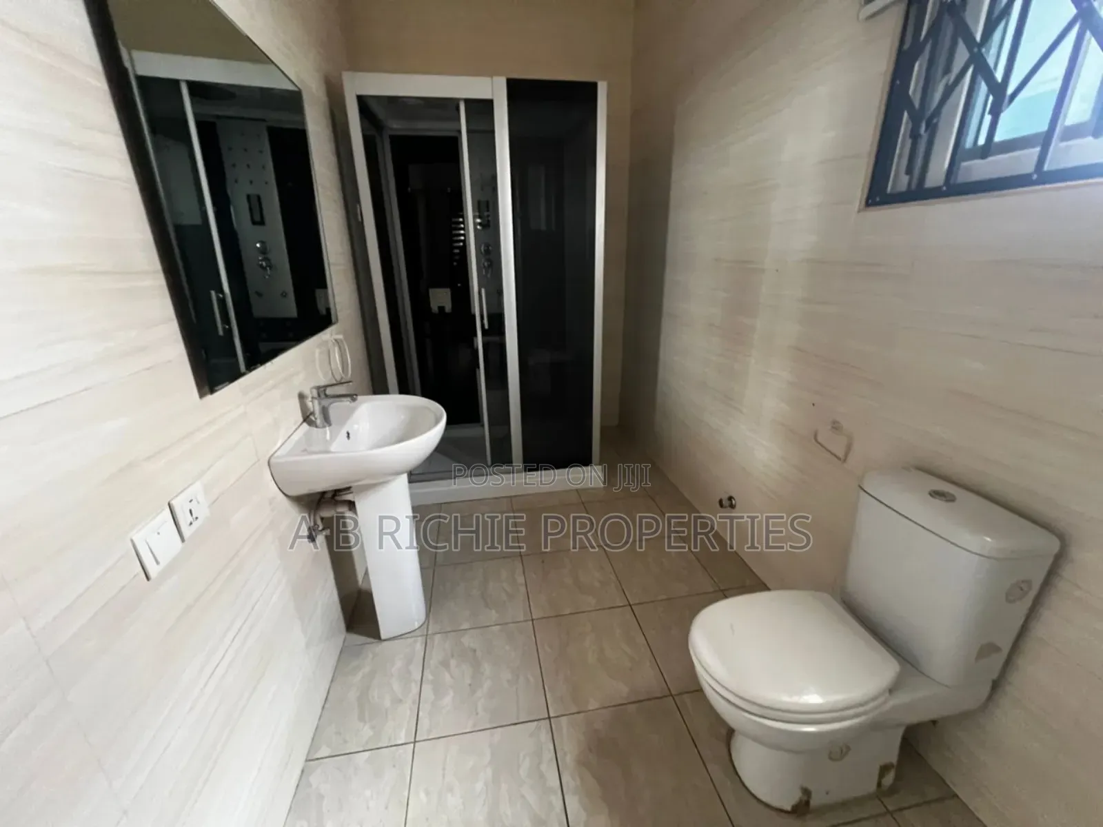 4bdrm House in Ab Richie Properties, Boundary Road Area for rent