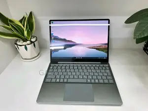 New Laptop Microsoft Surface Laptop 8GB Intel Core i5 SSD 256GB