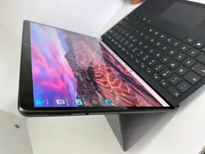 New Laptop Microsoft Surface Pro 8 16GB Intel Core i7 SSD 512GB