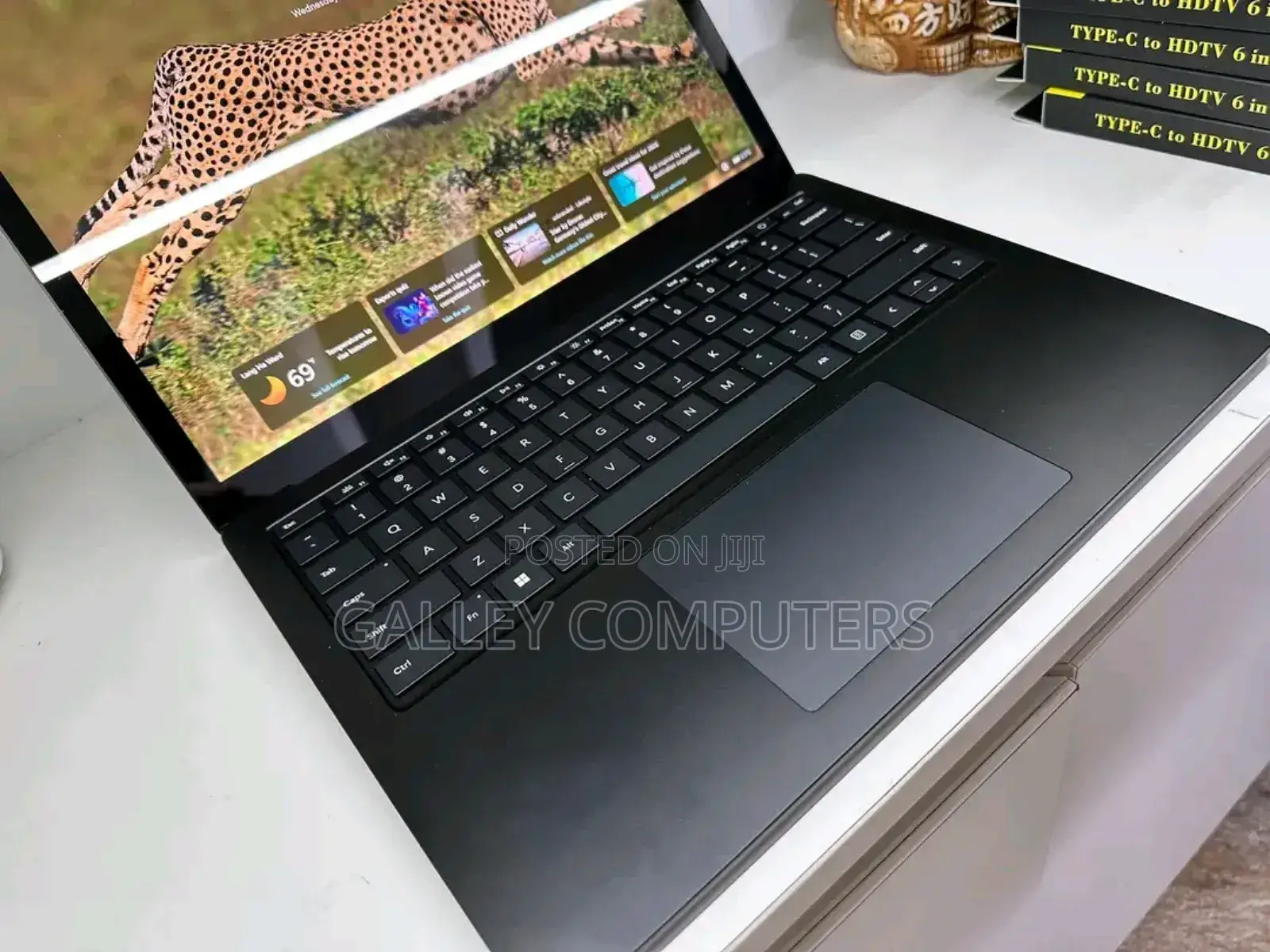 New Laptop Microsoft Surface Laptop 16GB Intel Core i7 SSD 1T