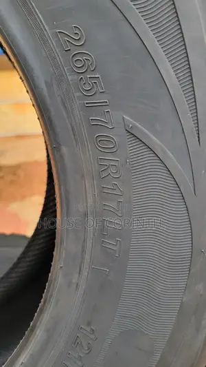 265/70r17 Sportrak