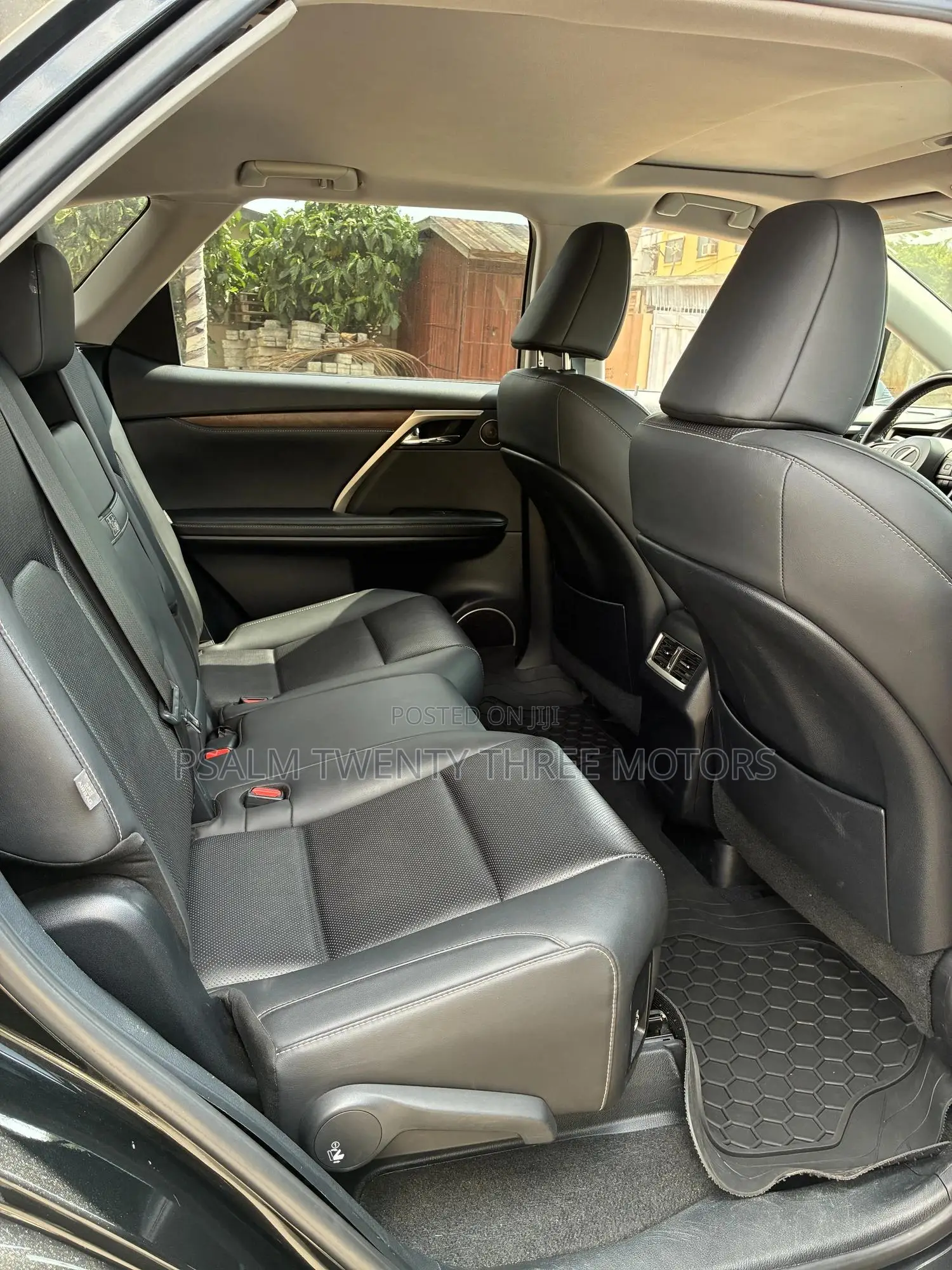 Lexus RX 350L 2022 Black