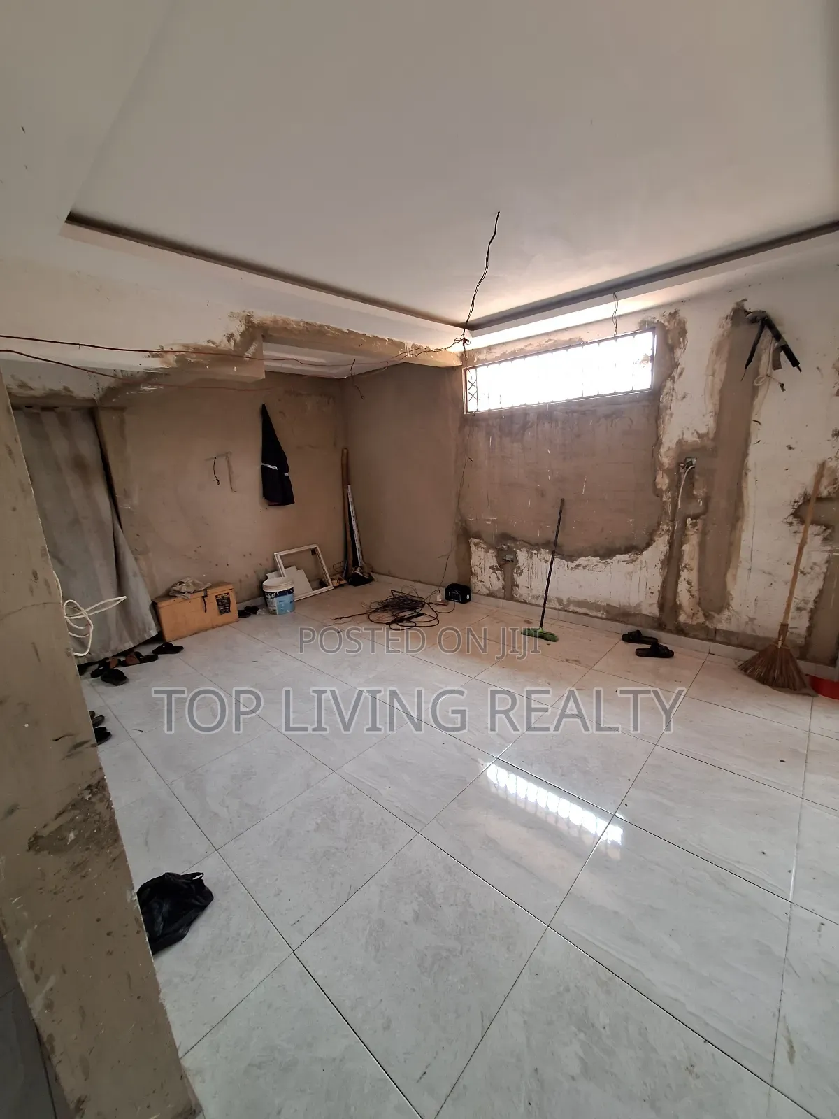 4bdrm House in Nanakrom, Ashaley Botwe for sale