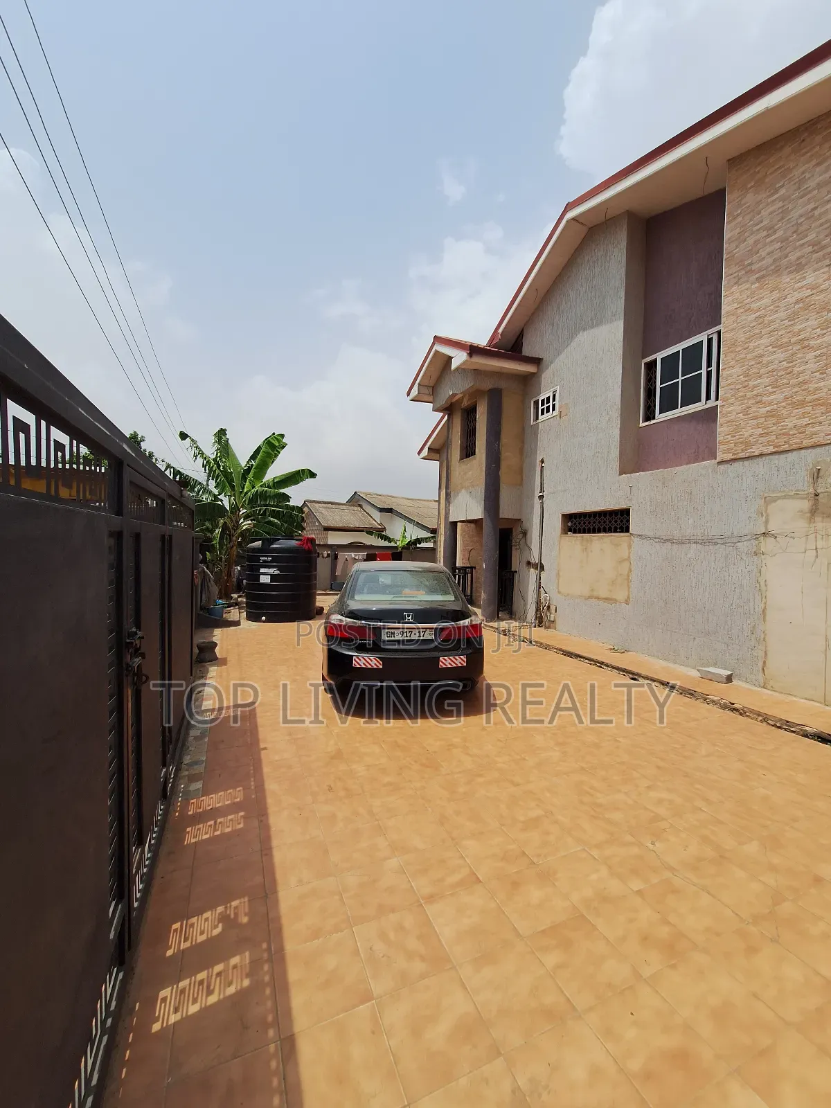 4bdrm House in Nanakrom, Ashaley Botwe for sale