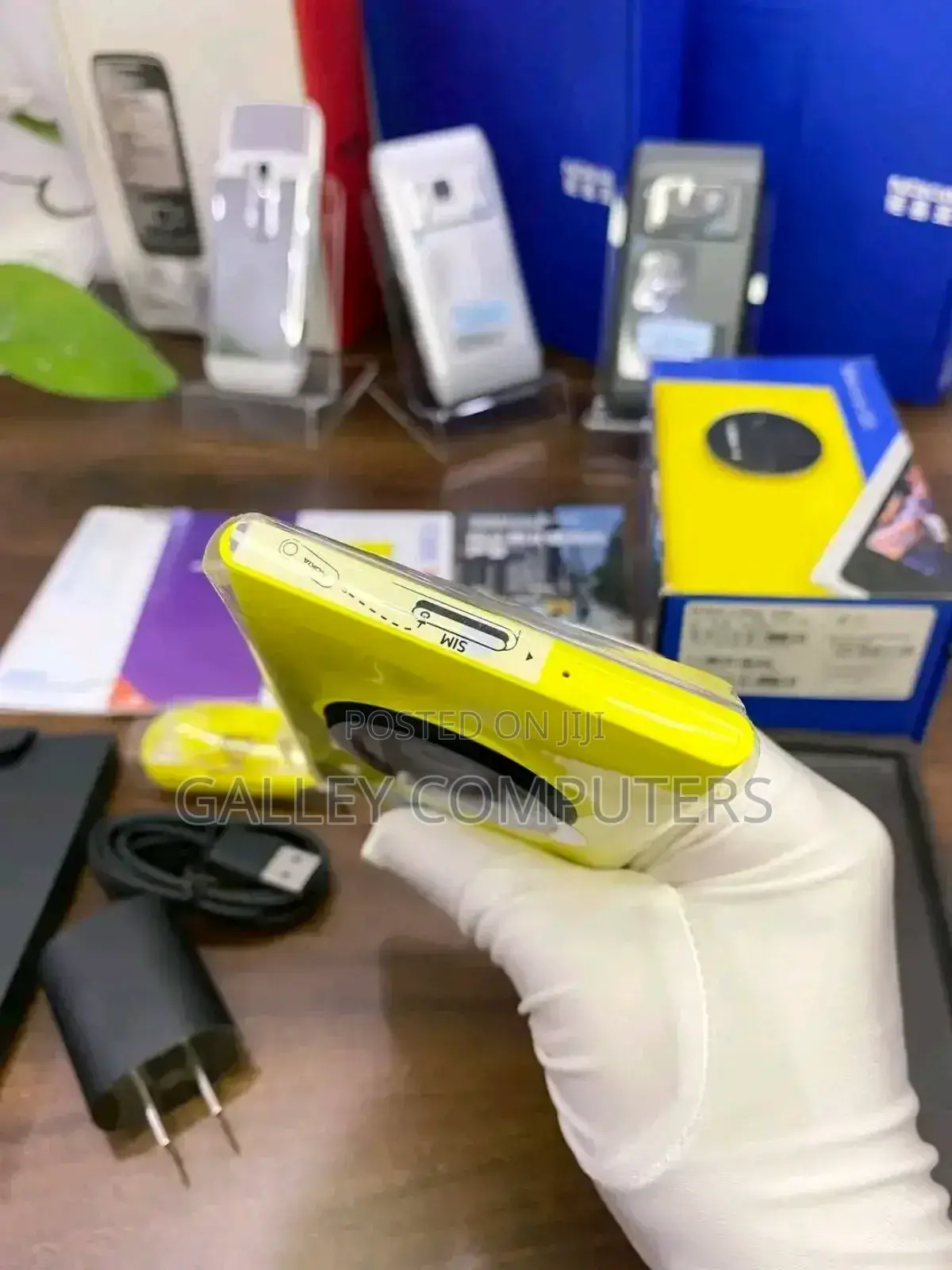 New Nokia Lumia 1020 64 GB Yellow
