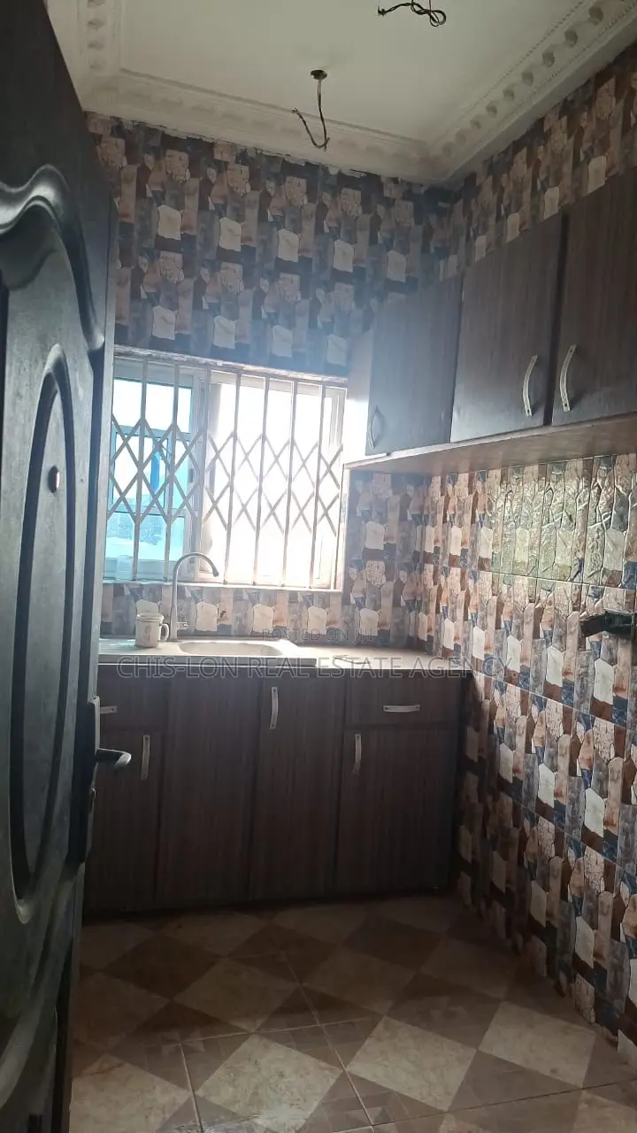 5bdrm Duplex in Kasoa Tuba, Toll Booth for rent