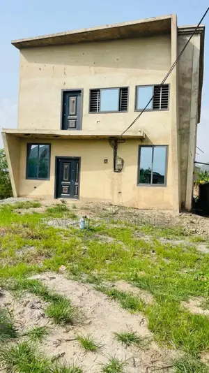 5bdrm Duplex in Hometrust Properties, Pokuase for sale