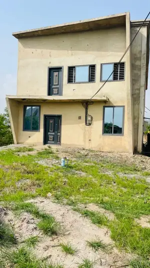 5bdrm Duplex in Hometrust Properties, Pokuase for sale