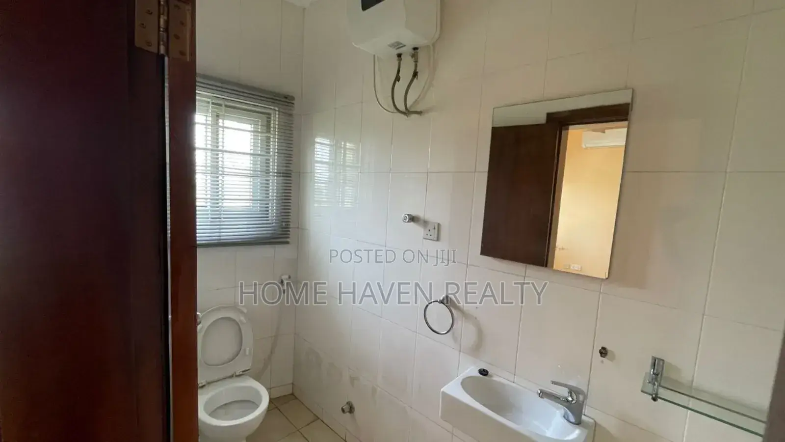 4bdrm House in Tesano, Police Station for rent